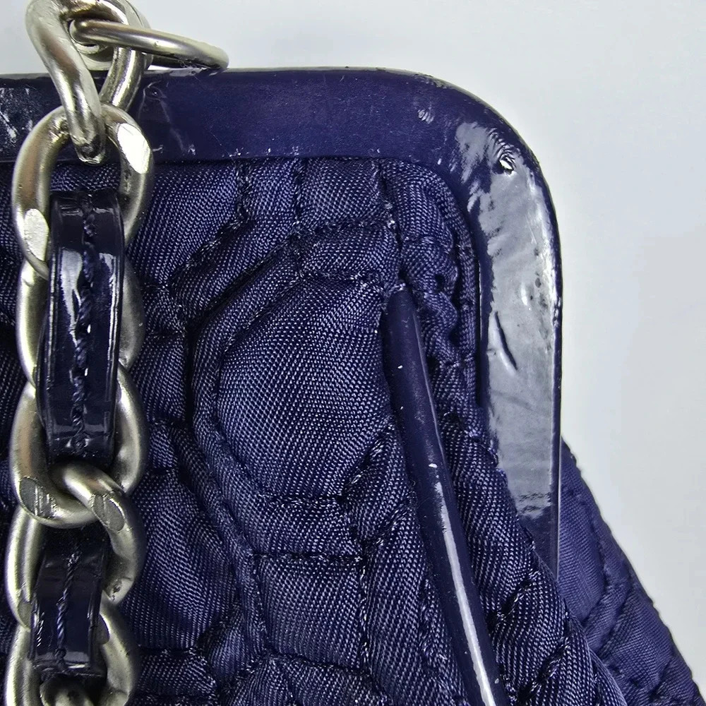 Vera Bradley Navy Blue Short Chain Handle Quilted Handbag - Picture 5 of 15
